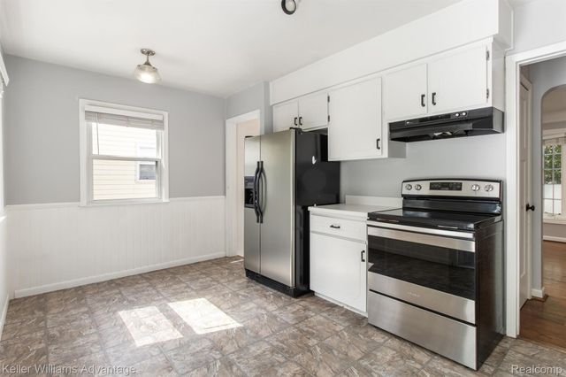 617 S Edgeworth Avenue, Royal Oak, MI 48067
