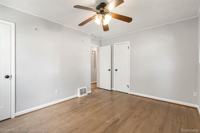617 S Edgeworth Avenue, Royal Oak, MI 48067