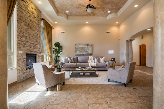 4600 Arlington Avenue NW, Albuquerque, NM 87114