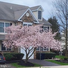5 RYAN CT, Telford, PA 18969