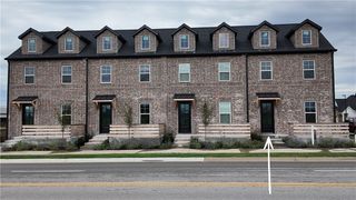 5912 S Bellview Road, Rogers, AR 72758