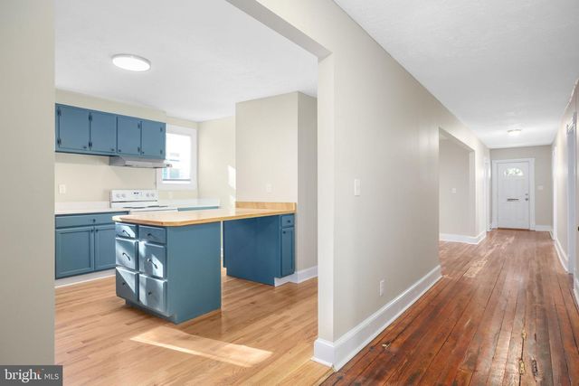 420 DUNMORE ST, Fredericksburg, VA 22401