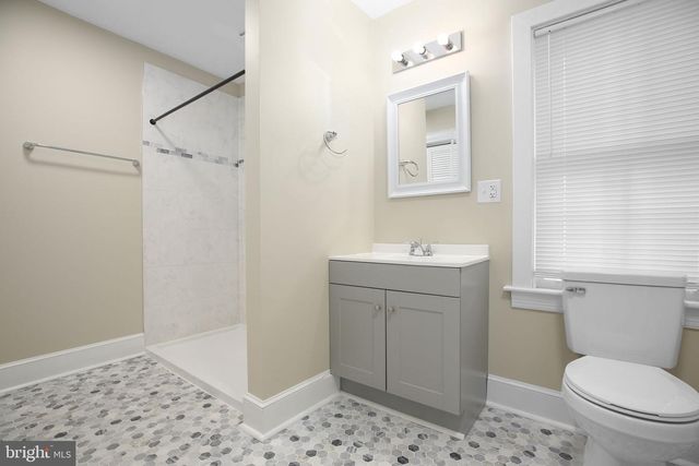420 DUNMORE ST, Fredericksburg, VA 22401
