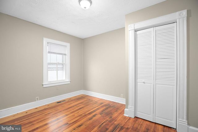420 DUNMORE ST, Fredericksburg, VA 22401