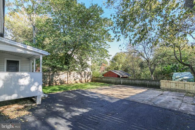 420 DUNMORE ST, Fredericksburg, VA 22401