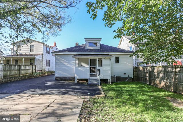 420 DUNMORE ST, Fredericksburg, VA 22401