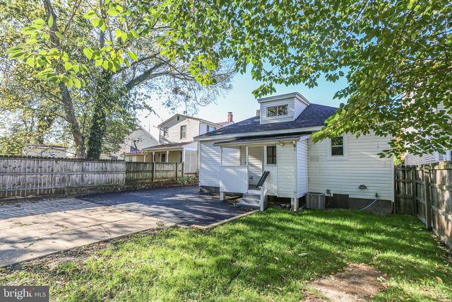 420 DUNMORE ST, Fredericksburg, VA 22401