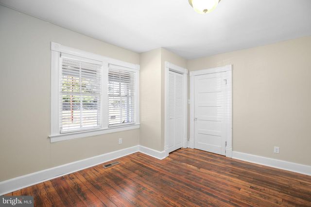 420 DUNMORE ST, Fredericksburg, VA 22401
