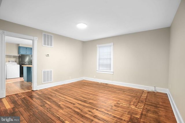 420 DUNMORE ST, Fredericksburg, VA 22401
