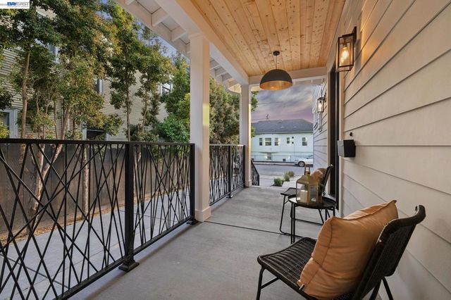 3029 WHEELER STREET, Berkeley, CA 94705