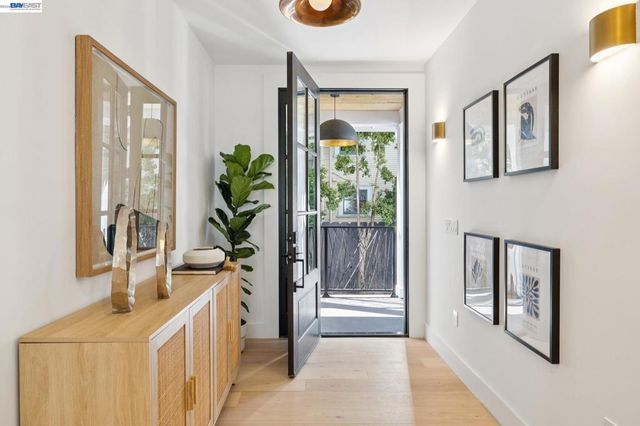 3029 WHEELER STREET, Berkeley, CA 94705