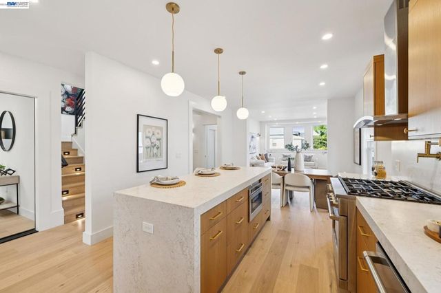 3029 WHEELER STREET, Berkeley, CA 94705