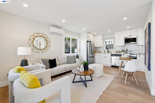 3029 WHEELER STREET, Berkeley, CA 94705