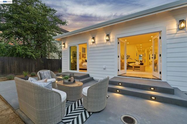 3029 WHEELER STREET, Berkeley, CA 94705