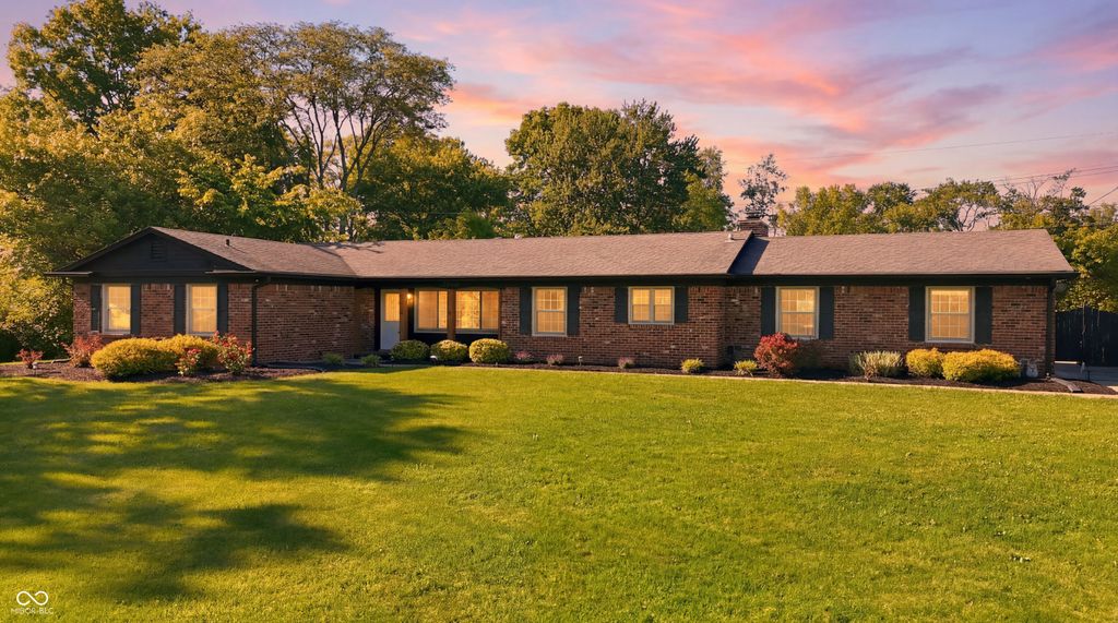 5016 E 65th Street, Indianapolis, IN 46220