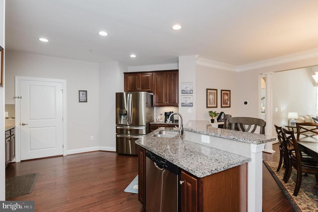 Image 5 of property listing at 355 TUFTON CIR, Fallston, MD 21047