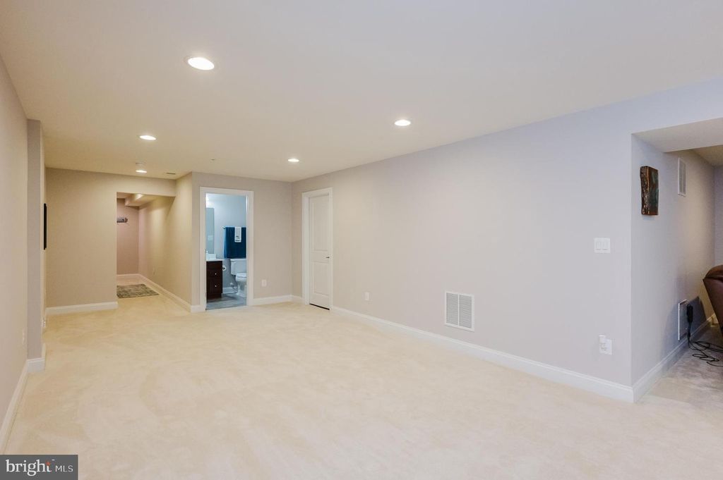 Image 53 of property listing at 355 TUFTON CIR, Fallston, MD 21047