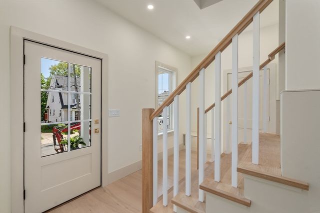 33 Fendale Ave, Boston, MA 02124