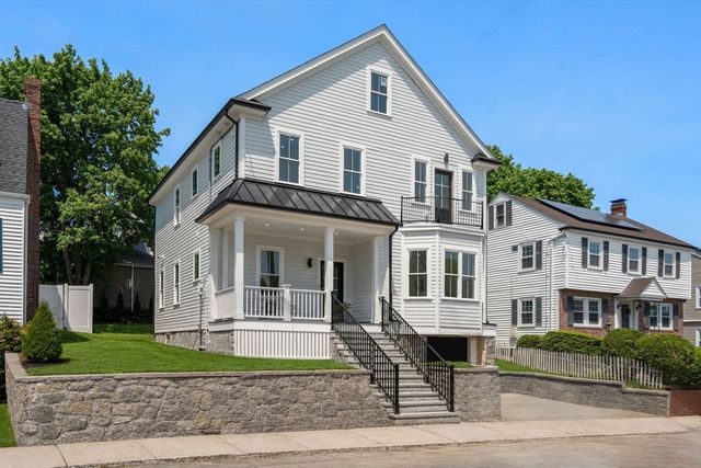 33 Fendale Ave, Boston, MA 02124