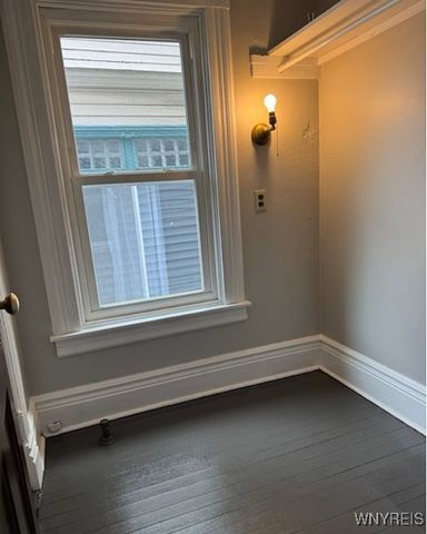 214 Highland Avenue, Buffalo, NY 14222