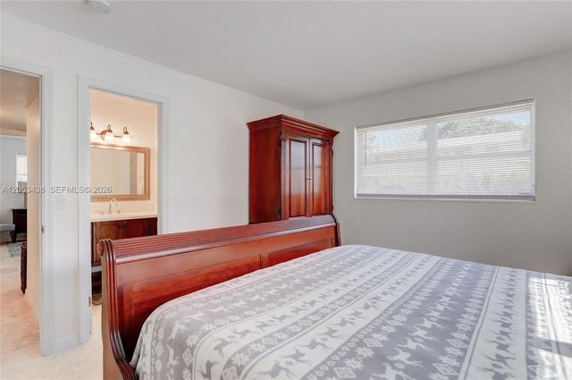 2212 NE 1st Way 101, Boynton Beach, FL 33435