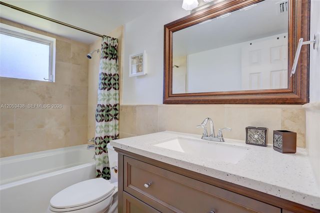 2212 NE 1st Way 101, Boynton Beach, FL 33435