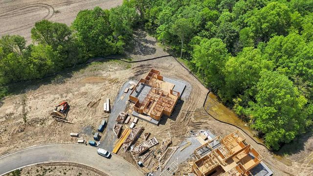 6891 Woodedge Lane, Hilliard, OH 43026