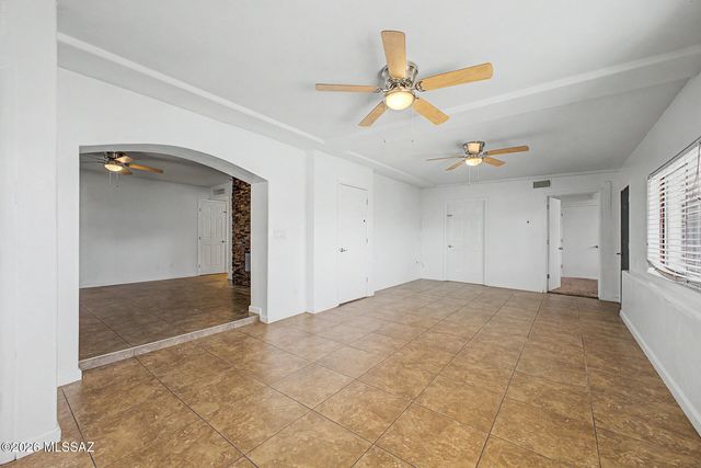 3024 W Tucker Street, Tucson, AZ 85746