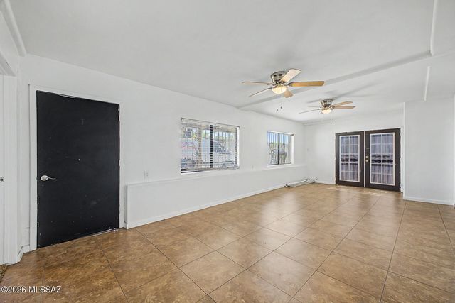 3024 W Tucker Street, Tucson, AZ 85746