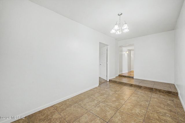 3024 W Tucker Street, Tucson, AZ 85746