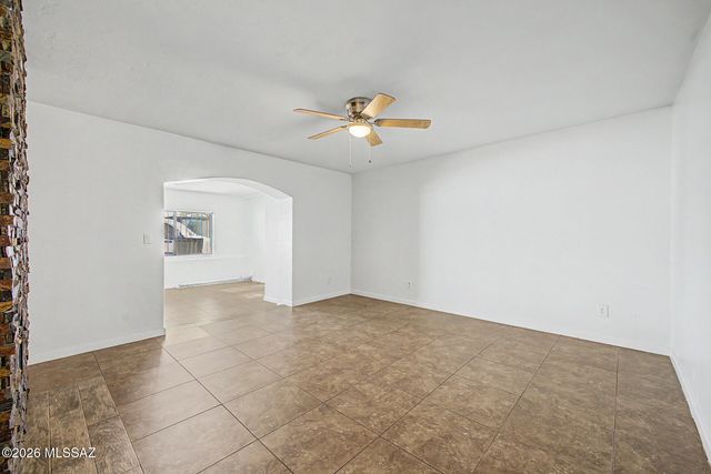 3024 W Tucker Street, Tucson, AZ 85746