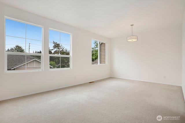 5301 164th Avenue SE, Bellevue, WA 98006