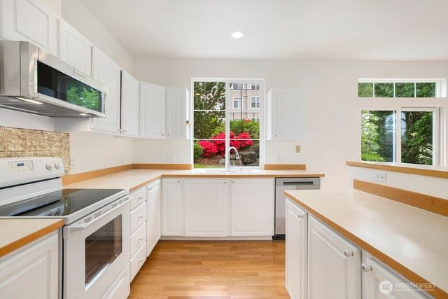 5301 164th Avenue SE, Bellevue, WA 98006