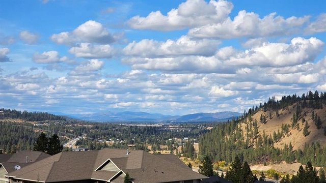 5230 S Lincoln Way, Spokane, WA 99224