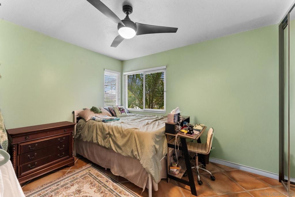 Image 22 of property listing at 871 Blackwood Rd, Chula Vista, CA 91910