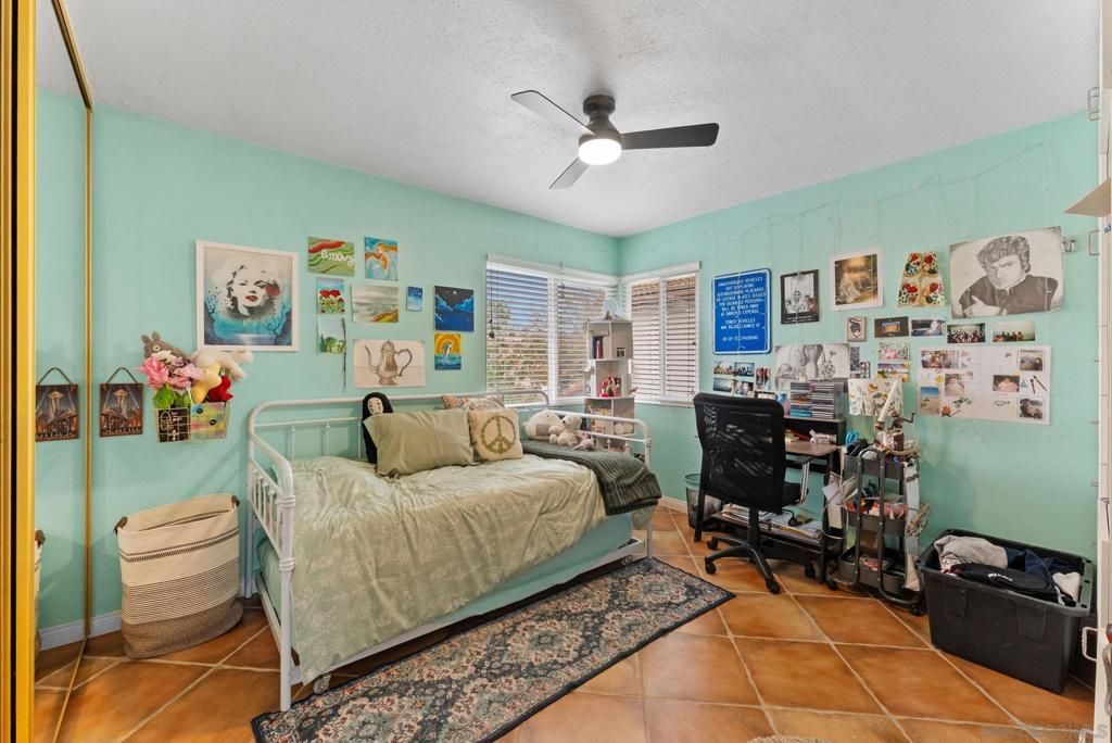 Image 47 of property listing at 871 Blackwood Rd, Chula Vista, CA 91910