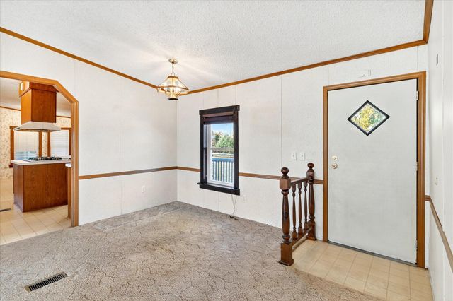 20300 E 1650 Road, Stockton, MO 65785