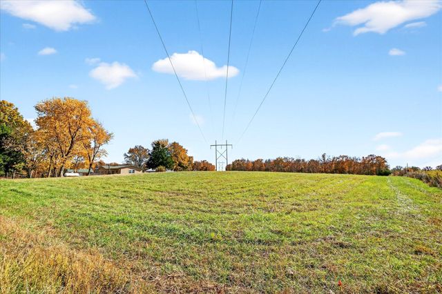 20300 E 1650 Road, Stockton, MO 65785