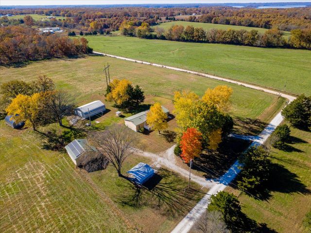 20300 E 1650 Road, Stockton, MO 65785