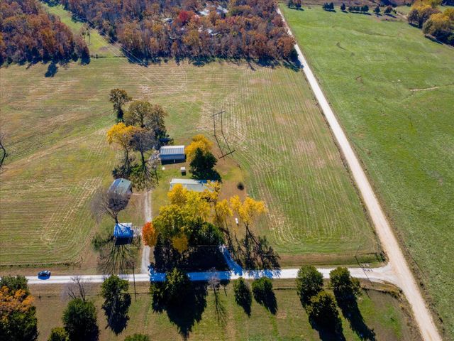 20300 E 1650 Road, Stockton, MO 65785