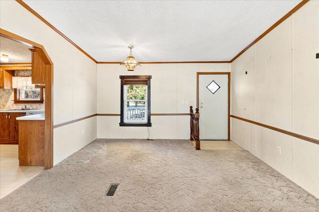 20300 E 1650 Road, Stockton, MO 65785