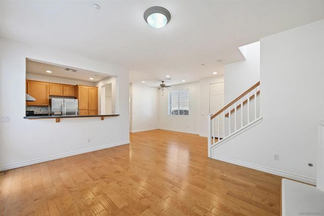 10521 Hollingsworth, San Diego, CA 92127