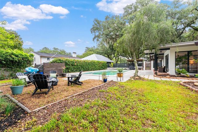 1237 SE 8TH STREET, Ocala, FL 34471