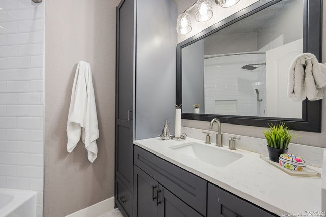 26409 Enchanted Wind, San Antonio, TX 78260