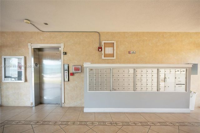 1551 NE Miami Gardens Drive 225, Miami, FL 33179