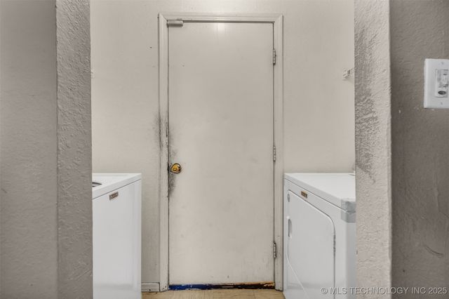 571 W 149th Place, Glenpool, OK 74033