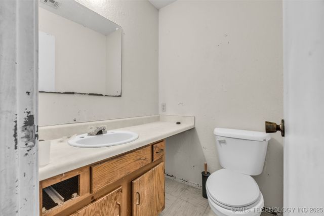 571 W 149th Place, Glenpool, OK 74033