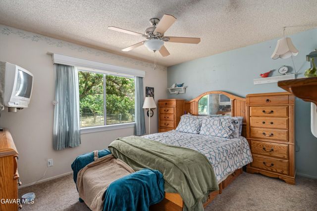 9829 E Ave S12 Vic 98th Ste, Littlerock, CA 93543