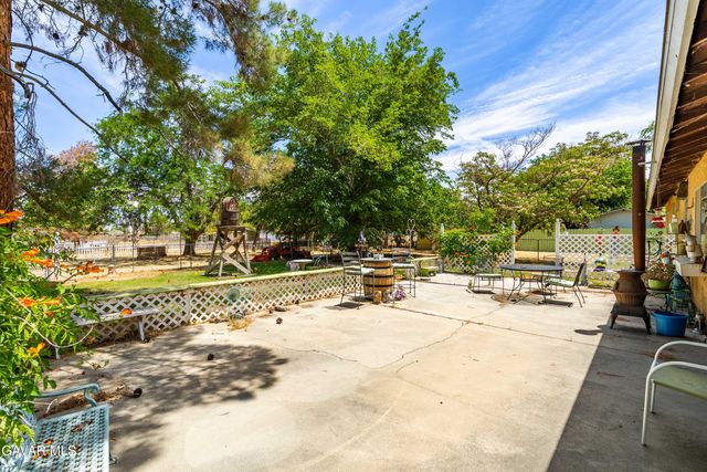 9829 E Ave S12 Vic 98th Ste, Littlerock, CA 93543