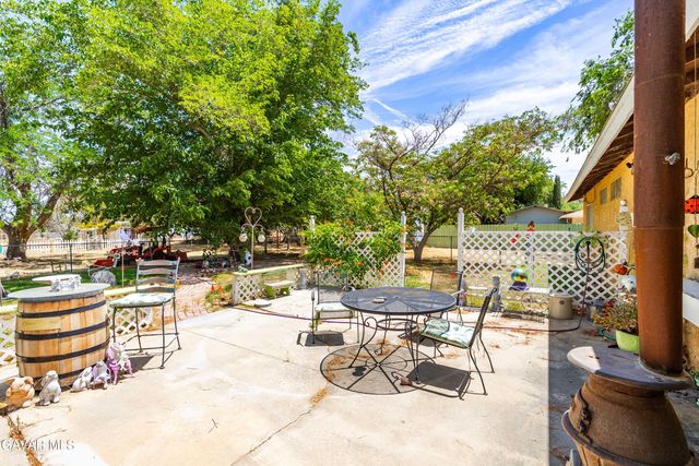 9829 E Ave S12 Vic 98th Ste, Littlerock, CA 93543
